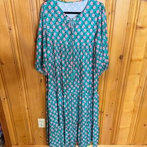 Floral Long Sleeve Dress in Green and Pink